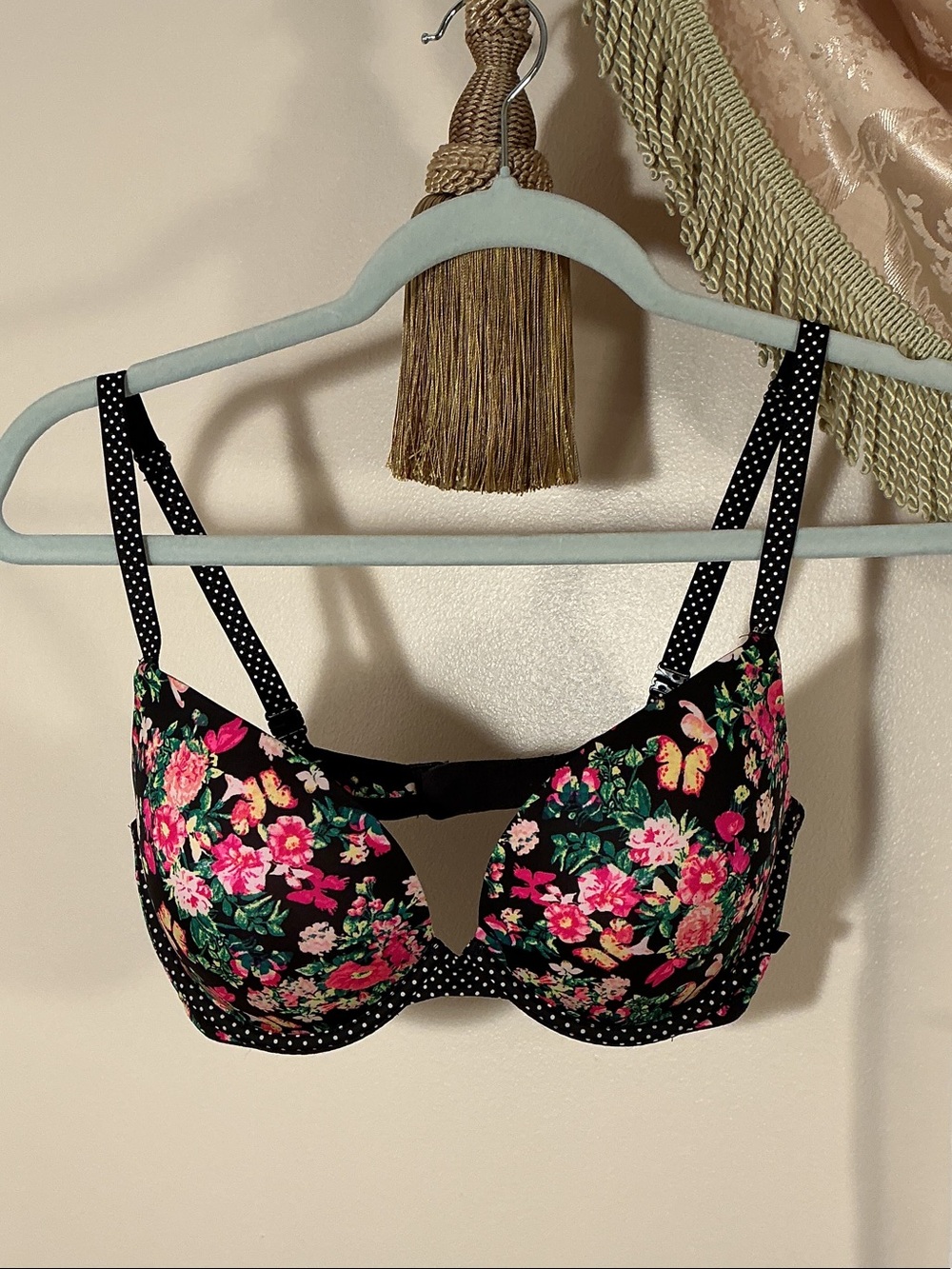 Victoria's Secret Black Floral Push-Up Bra Pink Green Accents Polka Dot Sz 36C